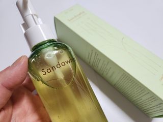 스킨큐어 산다화 순한 클렌징 동백 오일 200ml — 5점을 준 리뷰어가 2023년 4월 올린 사용 사진