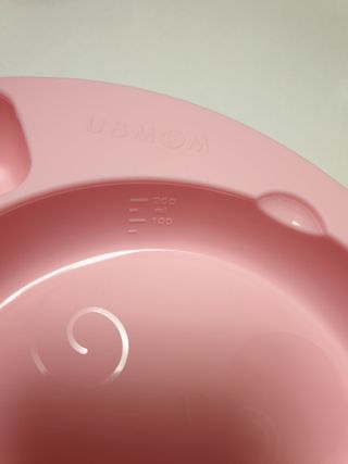 유비맘 캐릭터 실리콘 흡착 식판_색상 랜덤발송 — 5점을 준 리뷰어가 2020년 12월 올린 사용 사진