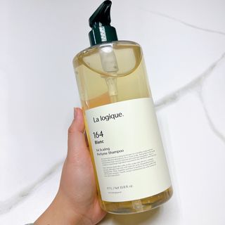라로지크 X4 스케일링 퍼퓸 샴푸 1,000mℓ — 5점을 준 리뷰어가 2022년 1월 올린 사용 사진