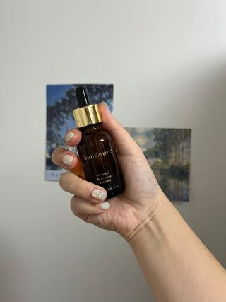 스킨큐어 산다화 비타민c 화이트닝 에센스 30ml — 5점을 준 리뷰어가 2023년 9월 올린 사용 사진