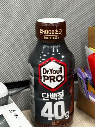 닥터유 프로 단백질 드링크 40g 초코 닥터유 프로 단백질드링크 40g 초코 — 5점을 준 리뷰어가 2024년 9월 올린 사용 사진