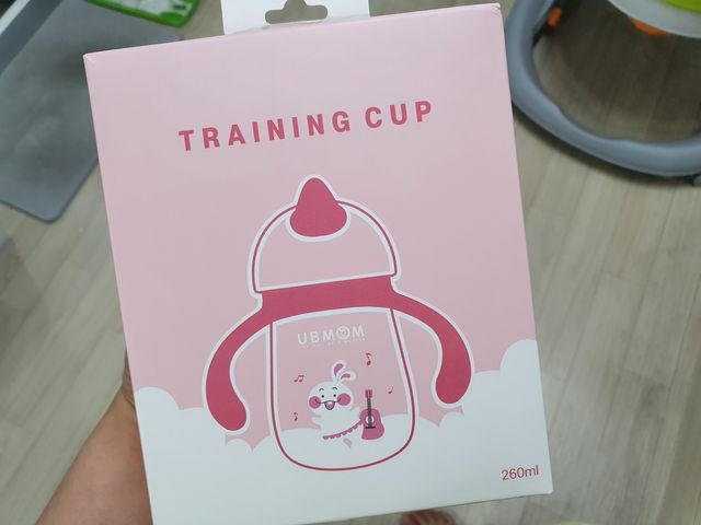유비맘 트라이탄 코니빨대컵_컬러 랜덤 발송 리뷰 사진