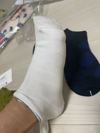 [사이즈가 있는 양말 필로이] 여자 스니커즈 발목 양말 5족 세트【 S, M, L, 】3가지 사이즈 — 5점을 준 리뷰어가 2022년 7월 올린 사용 사진
