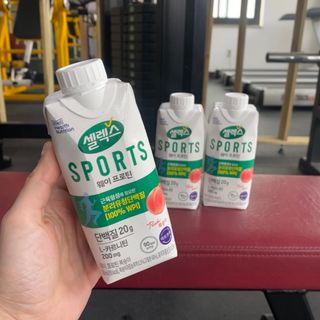 셀렉스스포츠 셀렉스 스포츠 웨이 프로틴 복숭아_ 330ml x 12팩 — 5점을 준 리뷰어가 2021년 3월 올린 사용 사진