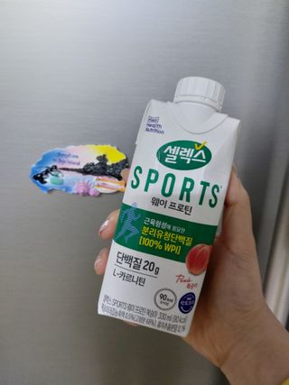 셀렉스스포츠 셀렉스 스포츠 웨이 프로틴 복숭아_ 330ml x 12팩 — 5점을 준 리뷰어가 2021년 10월 올린 사용 사진