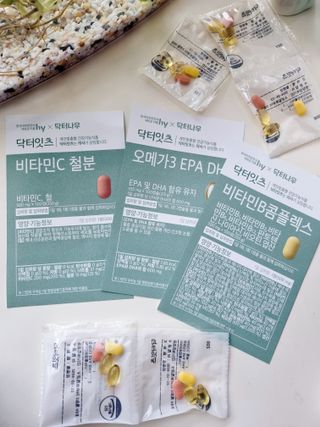 [닥터잇츠] 개인맞춤형 건강기능식품_2종 중 택 1 — 5점을 준 리뷰어가 2024년 1월 올린 사용 사진