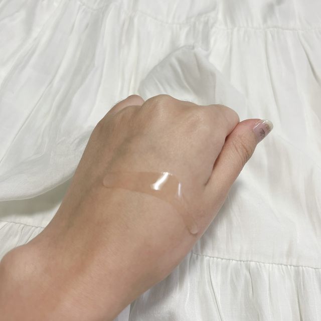비홉 럭셔리 비건 하이드레이팅 글로우 앰플 리뷰 사진