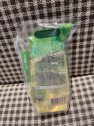 이롬 씨스루 프로틴워터 사과, 자몽 200ml x 12입 — 5점을 준 리뷰어가 2022년 9월 올린 사용 사진