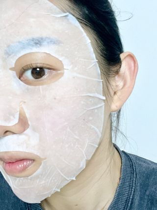 세뚜아(Cettua) [세뚜아] 타임리스 바이탈 페이셜 마스크팩  Cettua Timeless  Vital Mask 5매 — 5점을 준 리뷰어가 2024년 1월 올린 사용 사진
