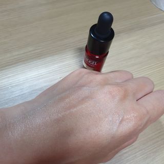 피지오겔 사이언수티컬즈 더 링클-스탑 백 앰플 세럼 — 4점을 준 리뷰어가 2022년 4월 올린 사용 사진