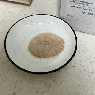 [뉴트립] ✅라이트 효소 1박스 1개월 분 (3g x 30포) — 4.5점을 준 리뷰어가 2023년 3월 올린 사용 사진