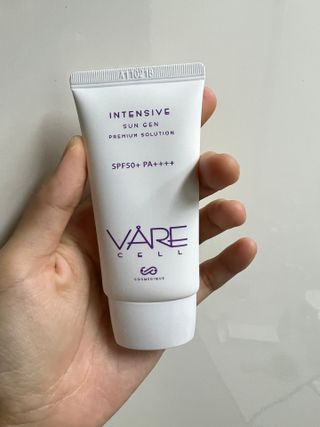 바르셀 톤업 무기자차 자외선차단제 순한 선크림 인텐시브 선 젠 50ml — 5점을 준 리뷰어가 2021년 11월 올린 사용 사진