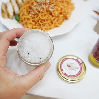 [딜리셔스코드] 타르투피 알레산드로 로시 트러플 소금 100g +트러플 오일 100ml set — 5점을 준 리뷰어가 2022년 5월 올린 사용 사진