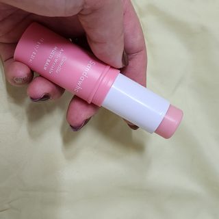 스킨큐어 산다화 카멜리아 안티 링클 멀티밤 — 5점을 준 리뷰어가 2022년 10월 올린 사용 사진