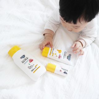 포멀비 키즈 더마베리어 아토 세트(크림 120ml+워시 300ml+스틱밤 18g) — 5점을 준 리뷰어가 2023년 12월 올린 사용 사진