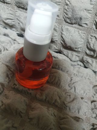 유니베르소 로즈힙 오일 15ml — 5점을 준 리뷰어가 2021년 8월 올린 사용 사진