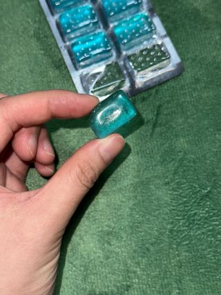 마요라 히말라야 솔트 캔디 2종-페퍼민트 맛, 라임민트 맛 — 5점을 준 리뷰어가 2022년 11월 올린 사용 사진