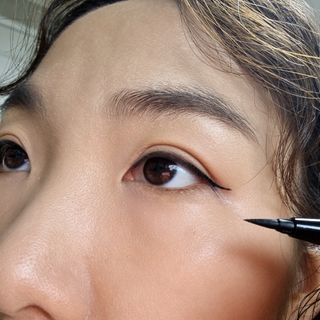 [오띠] 매직 펜 아이라이너 — 4점을 준 리뷰어가 2022년 7월 올린 사용 사진