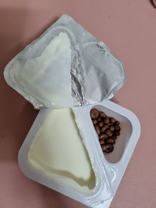 매일바이오 토핑요거트 — 5점을 준 리뷰어가 2021년 5월 올린 사용 사진