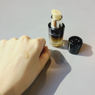 수려한 더블랙세럼 15ml — 5점을 준 리뷰어가 2022년 3월 올린 사용 사진