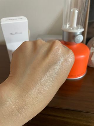 브에노 파리퀸 윌 페이스 오일 — 4.5점을 준 리뷰어가 2021년 6월 올린 사용 사진