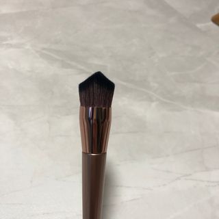 [툴앤썸] 메이크업 브러시로 바르고 호빵 스펀지로 클렌징하는 A-Z 뷰티툴 5종 — 5점을 준 리뷰어가 2021년 1월 올린 사용 사진