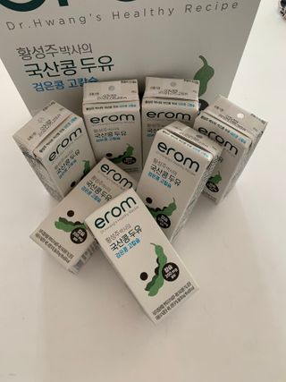 이롬 erom 황성주박사의 국산콩 두유 검은콩 고칼슘 — 5점을 준 리뷰어가 2020년 12월 올린 사용 사진