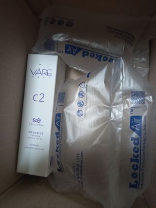 바르셀 주름개선 리프팅 영양크림 인텐시브 리포좀 더블크림-C2 50ml — 4.5점을 준 리뷰어가 2021년 11월 올린 사용 사진