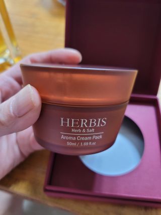 약손명가코스메틱 헤르비스 아로마 크림팩 50ml — 5점을 준 리뷰어가 2021년 5월 올린 사용 사진
