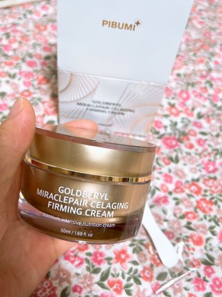 피부미 골드베릴 미라클페어 세레이징 퍼밍 크림 50ml — 4.5점을 준 리뷰어가 2021년 11월 올린 사용 사진