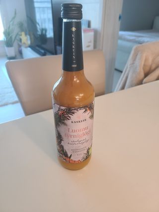 H365 [Kaskein Luomutyrniglögi] 핀란드 전통 무알콜 멀드와인 시벅톤 글로기 — 4.5점을 준 리뷰어가 2021년 4월 올린 사용 사진