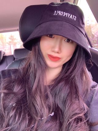 [스테이피플] STAYPEOPLE BUCKET HAT (BLACK) — 5점을 준 리뷰어가 2022년 9월 올린 사용 사진