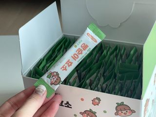 아이비웰니스 빵순이 식탁 위의 필수템! 빵순이 효소 키위맛 100포 + 석류맛 14포 (총 114포) — 5점을 준 리뷰어가 2023년 1월 올린 사용 사진