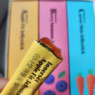 맛있게 골라먹는 이너셋 ABC젤리스틱 이너뷰티젤리 3종세트 15포X3박스 — 5점을 준 리뷰어가 2023년 4월 올린 사용 사진
