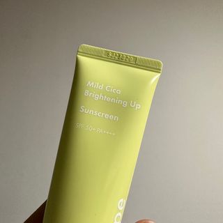 아이레시피 마일드시카 브라이트닝 업 선스크린 SPF50+ PA++++ — 5점을 준 리뷰어가 2023년 6월 올린 사용 사진