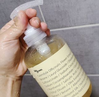 빅그린 안티 헤어로스 탈모 카렌듈라 바이옴 샴푸 500ml (지성두피용) — 5점을 준 리뷰어가 2022년 8월 올린 사용 사진