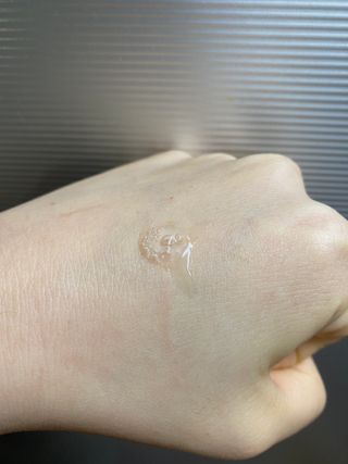 체르엠 스템앤셀 비타민 브라이트닝 에센스 30ml 1개 — 3점을 준 리뷰어가 2021년 11월 올린 사용 사진