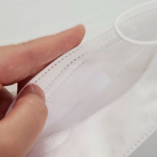 나무드 [50매입] 국내생산 KF94 크린웰 황사방역용 마스크 대형 — 5점을 준 리뷰어가 2021년 11월 올린 사용 사진