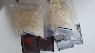 [한면원] 비빔국수 2인분 — 5점을 준 리뷰어가 2022년 8월 올린 사용 사진