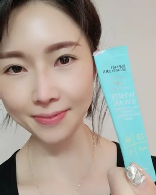 오투에니원 화이트 스완 갈락토미세스 비타민 C 워터 슬리핑 마스크 — 5점을 준 리뷰어가 2022년 12월 올린 사용 사진