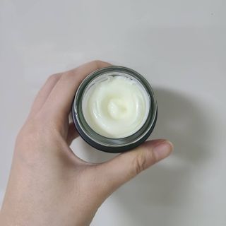 김정문알로에 큐어 큐어 인텐시브 알로에 배리어 릴리프 크림 — 5점을 준 리뷰어가 2021년 3월 올린 사용 사진