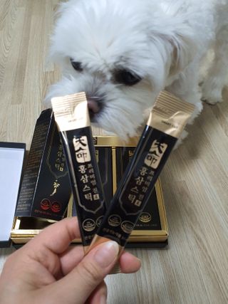 헬스업_천명진프리미엄홍삼스틱_10ml x 30포 — 5점을 준 리뷰어가 2021년 2월 올린 사용 사진