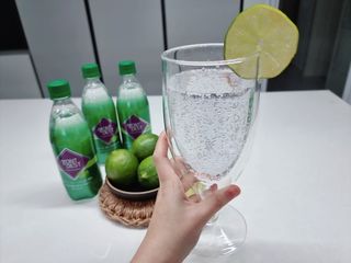 몽베스트 Montbest with Sparkling water Lime20병 — 5점을 준 리뷰어가 2023년 2월 올린 사용 사진