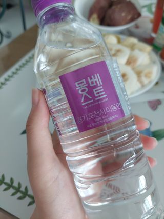 몽베스트 [MONTBEST]위드어스 500mL 20병 — 5점을 준 리뷰어가 2022년 6월 올린 사용 사진