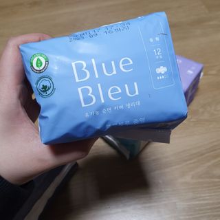 블루블루 유기농 순면 커버 생리대 — 5점을 준 리뷰어가 2021년 1월 올린 사용 사진