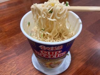 NISSIN 닛신 컵누들  4종 - 씨푸드오리지날, 씨푸드 스파이시, 씨푸드 커리, 씨푸드 XO소스 — 5점을 준 리뷰어가 2023년 1월 올린 사용 사진