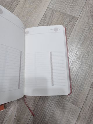응원과 위로가 필요한 당신에게  리훈 하고싶은말 스터디 플래너 — 5점을 준 리뷰어가 2021년 3월 올린 사용 사진