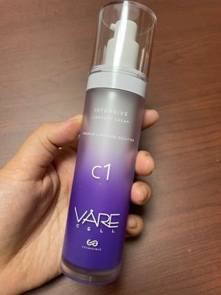 바르셀 수분로션 수분크림 보습 탄력 주름개선 인텐시브 리포좀 크림 C1 50ml — 5점을 준 리뷰어가 2021년 11월 올린 사용 사진