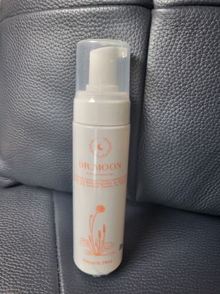 MF프리 [닥터문] 유산균 락토케어 질경초 여성청결제 200ml (폼타입) — 5점을 준 리뷰어가 2022년 7월 올린 사용 사진