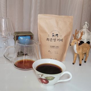 소담스퀘어 상암 최준영 커피 초코 블렌드(홀빈/드립분쇄 택 1) — 5점을 준 리뷰어가 2022년 11월 올린 사용 사진